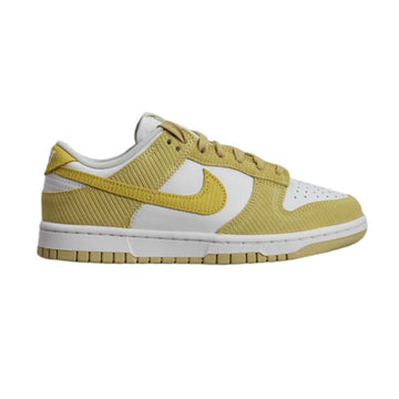 Nike Wmns Dunk Low Yellow