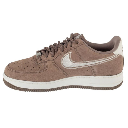 Nike Air Force 1 07 Lv8