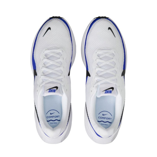 Nike Revolution 8