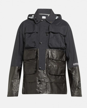 CP Company - Gore-Tex 3L Infinium Mixed La Mille Jacket in Black
