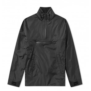 Fred Perry - Half Zip Hooded Jacket in Black