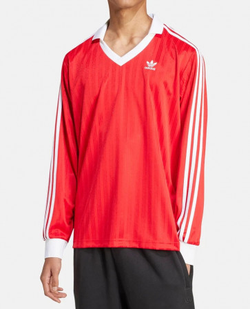 Adidas Originals - Longsleeve Tee in Red